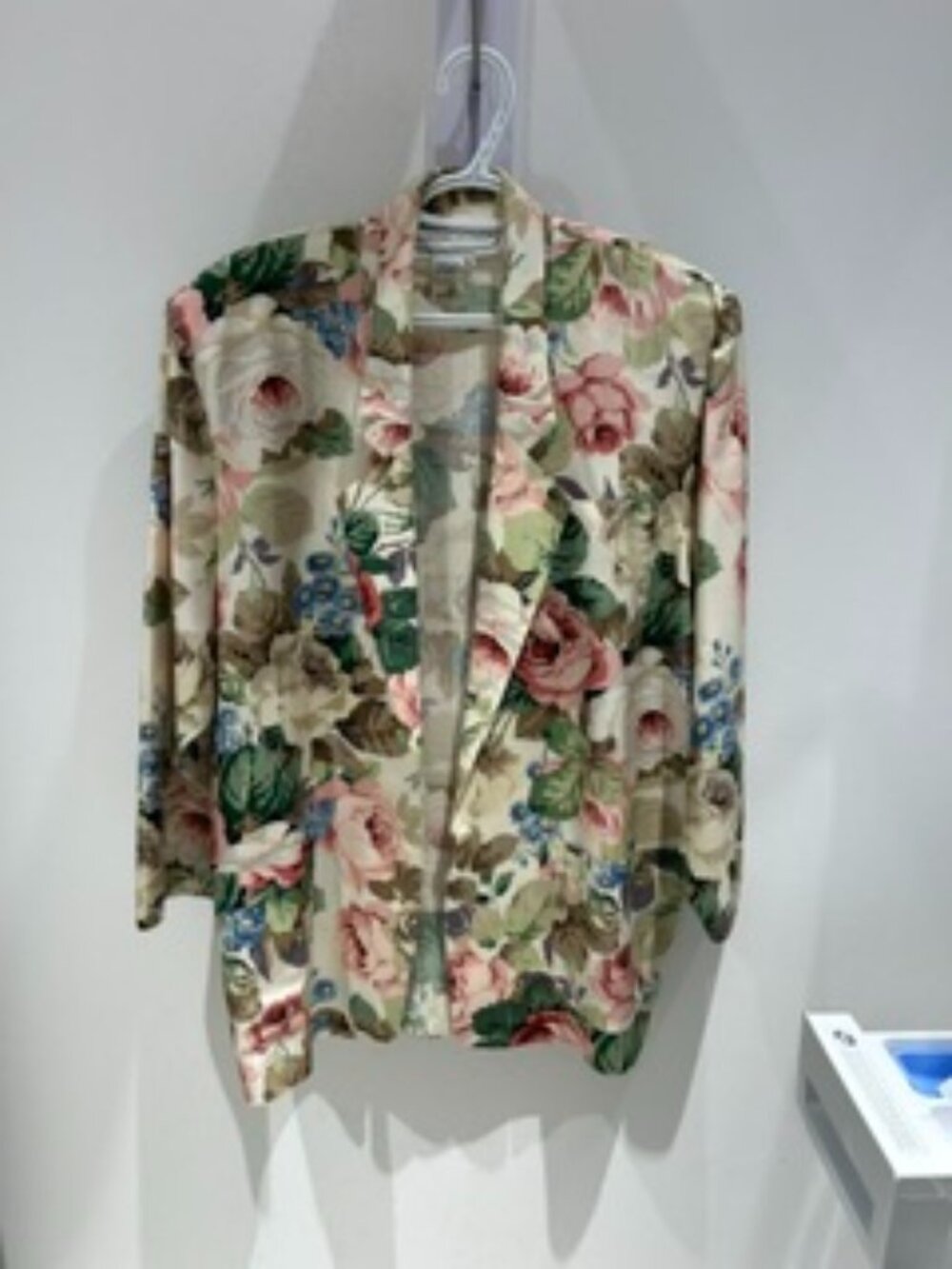 Adrienne Vittadini Vintage Floral Blazer 100% Silk - Size M